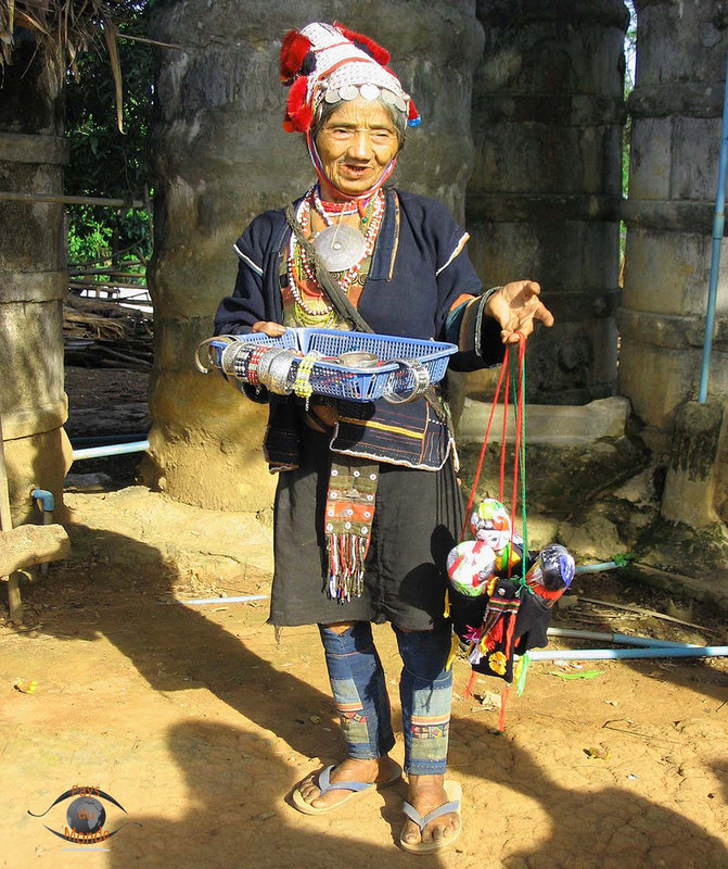 Femme tribus des montagnes