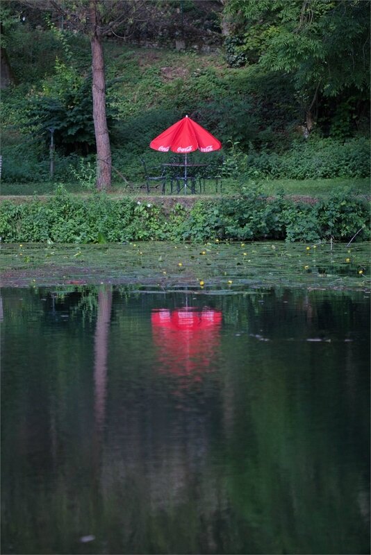 ville parasol Coca reflet eau 100