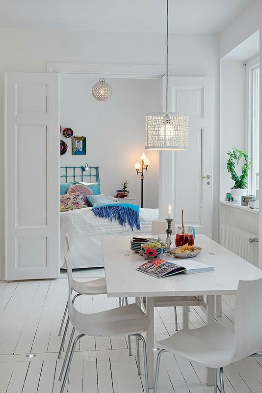 A romantic-white-apartment-decor (1)