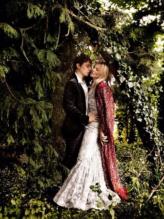Kate_Testino_Vogue_Fashiontography_7