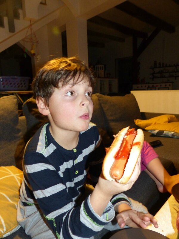 6-Et un hot dog!