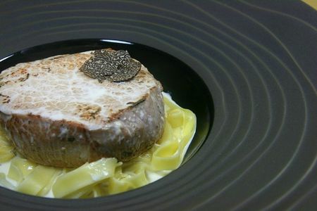 Grenadins de veau, tagliatelles à la crème truffée