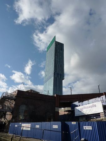 building_manchester