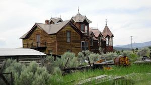 1873 RN 287 Névada City Montana