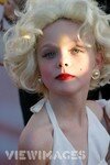 marilynlooklike_elle_fanning_2004_10_30_halloween_3_1