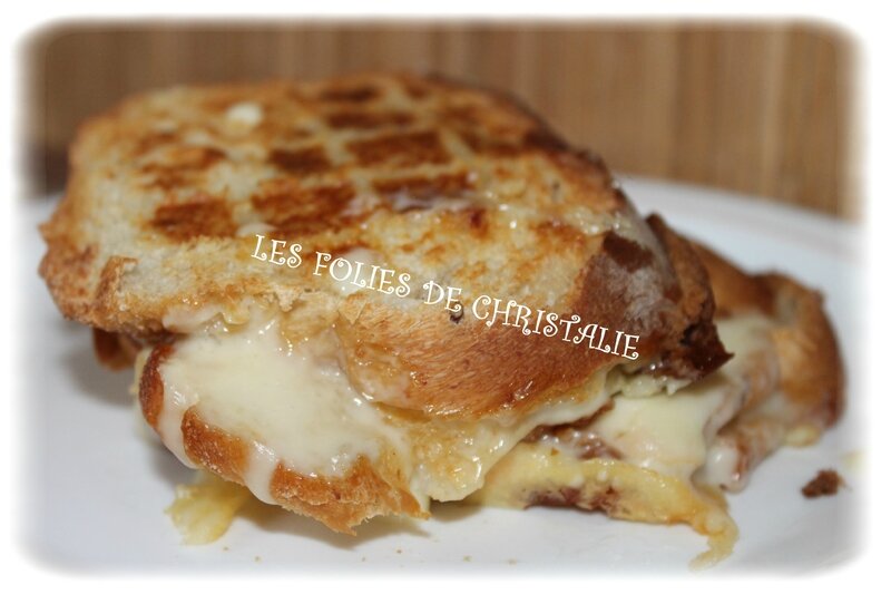 Croques gaufrés raclette 5