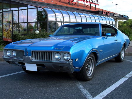 69_OLDSMOBILE_Cutlass_S_Hardtop_Coupe__2_