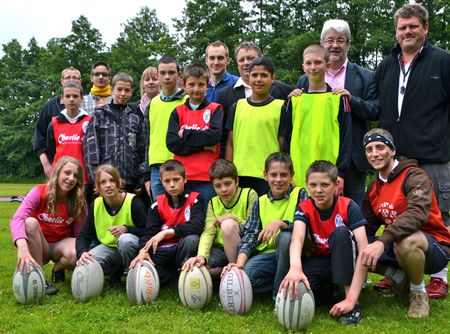 A FOND ETE 2012 RUGBY groupe