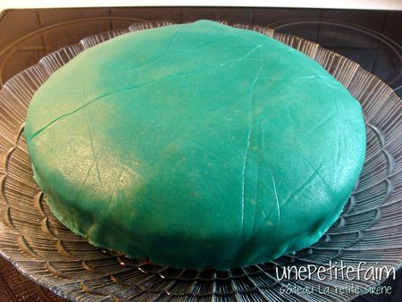 Gâteau Petite Sirène - recouvert pâte d'amande