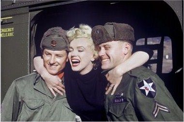1954-02-18-korea-2nd_division-helico-with_boys-1