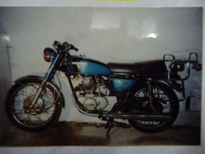 HONDA_CB_125_MK5_du_16