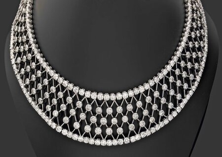 cartier_exceptionnel_collier_collerette_souple_1340364572327425