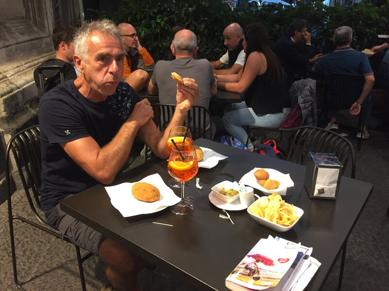 A l'heure du Spritz sur la Piazza del Duomo