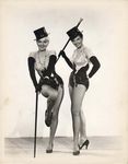 film_gpb_danseuses_studio_marilyn_and_jane_03_3