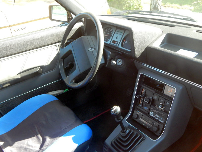Renault9GTCint