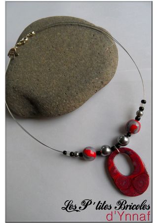 collier_cable_red_sym_trie