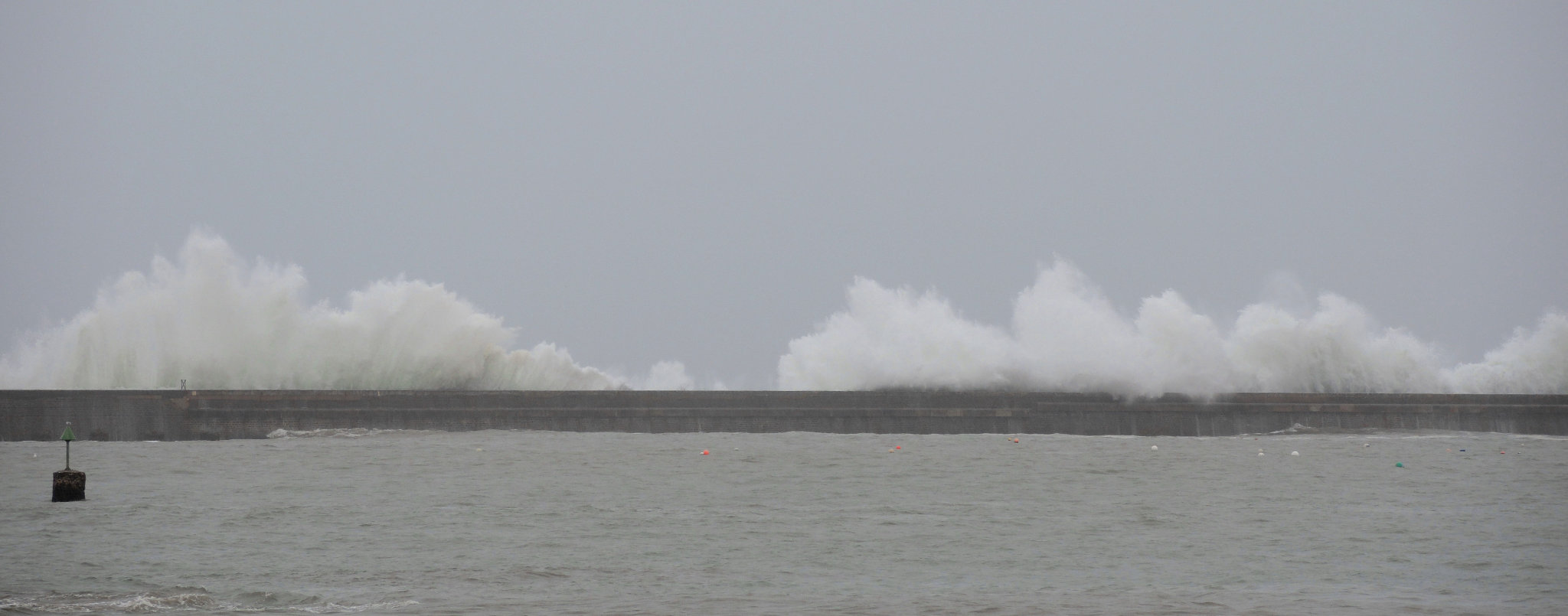 Socoa, vagues lointaines de novembre 2022