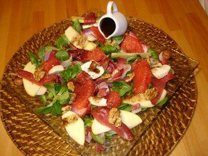 recettes entrees Salade sante au pamplemousse rose, betterave et graines de citrouille