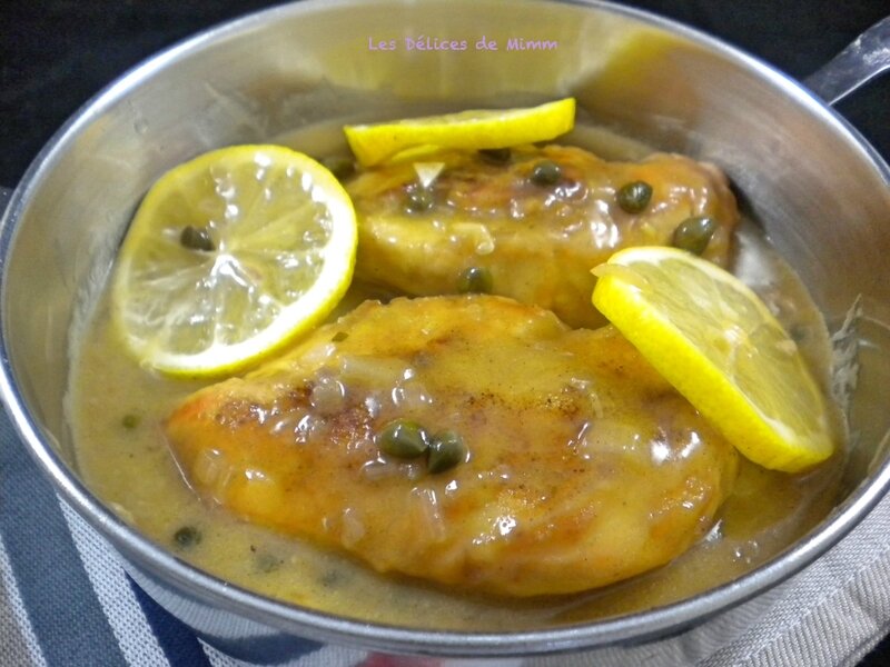 Filets de poulet, sauce au citron et aux câpres