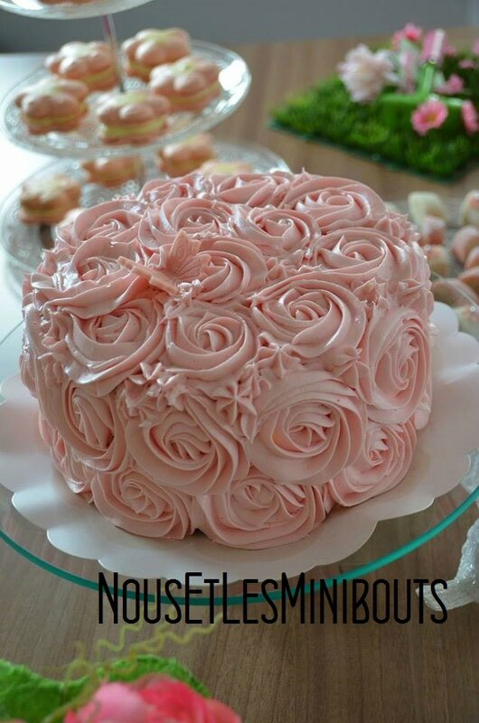 rose cake