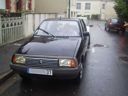 CitroenVisaIIAv