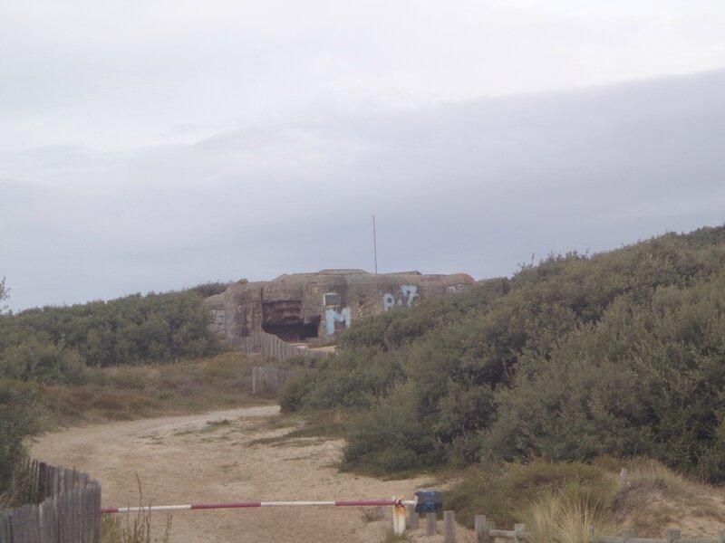 plage d'arros ( soulac sur mer) les bunkers allemands (8)