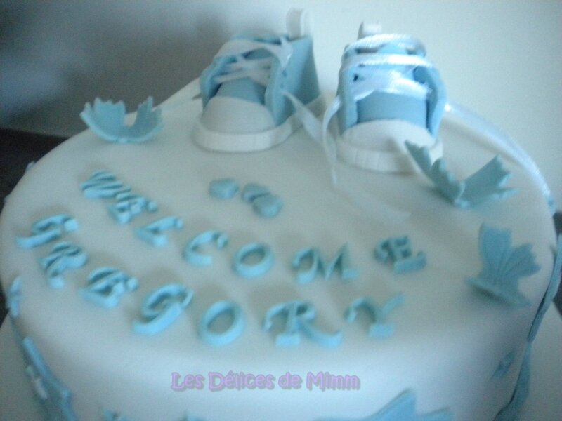 Gâteau pour une baby shower (pâte à sucre) 2