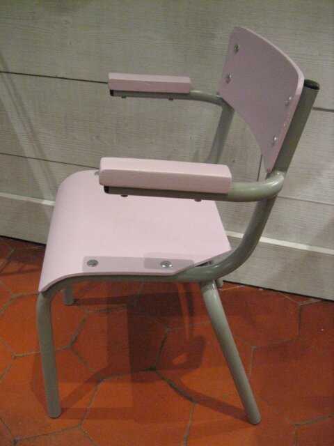 chaise enfant rose 003