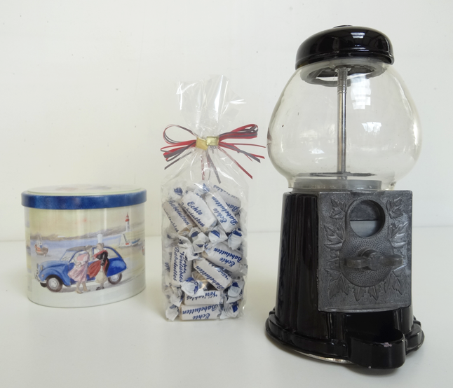 DISTRIBUTEUR-BONBONS-Noir-6-muluBrok