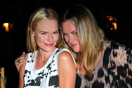 Emma_Hill_and_Kate_Bosworth