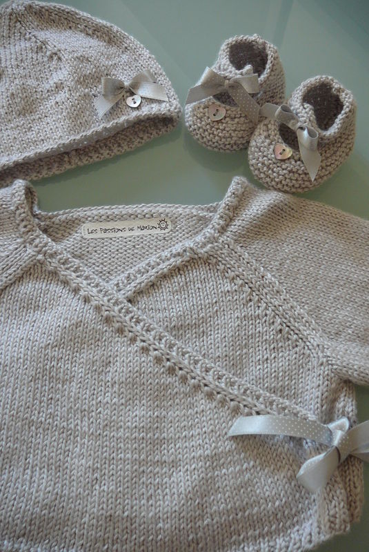 tricot naissance fille