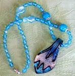 Collier_pendentif_en_verre