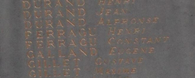Plaque monument aux morts