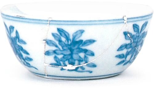 Blue and white’ floral’ cup, mark and period of Chenghua © Jingdezhen Ceramics Archaeology Institute