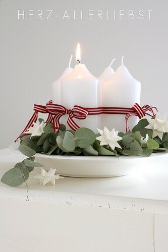 bougies_avent_ruban_rouge_eucalyptus