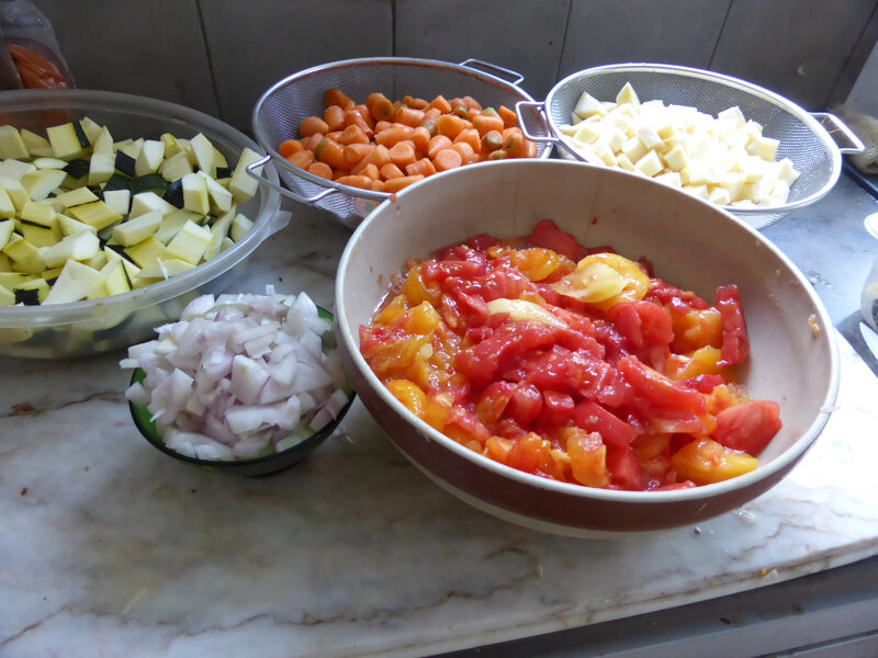 9-couscous, courgettes, oignons, rutabagas, tomates (1)