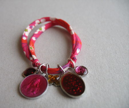 bracelet_rouge