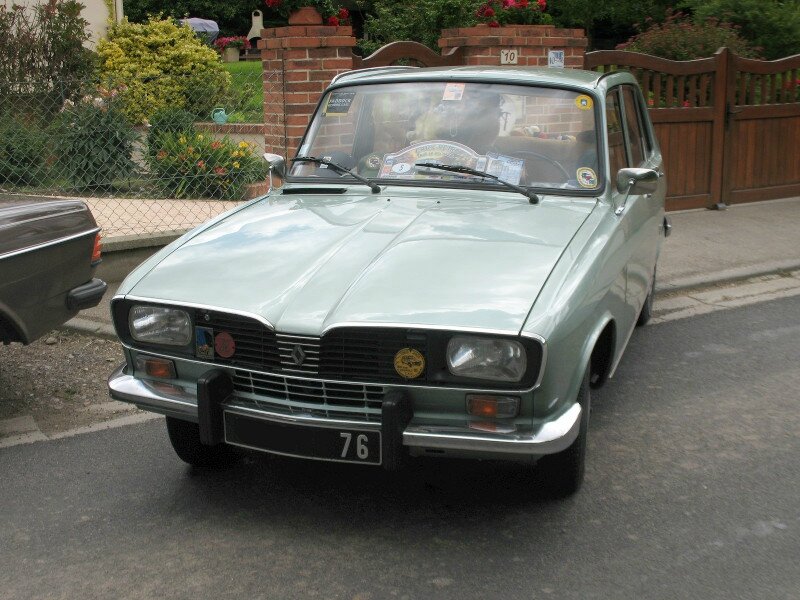 Renault16TLautoav