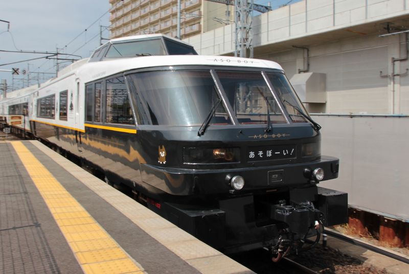 あそぼーい！Aso Boy! キハ183-1000, Kumamoto station