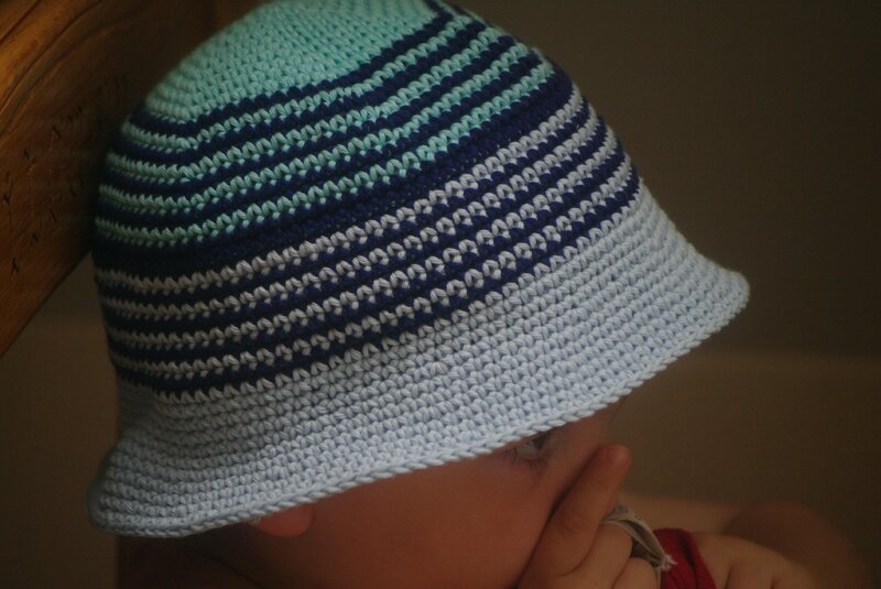 crocheter chapeau plage garçon