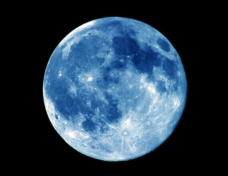 ob_42c5e6_blue-moon