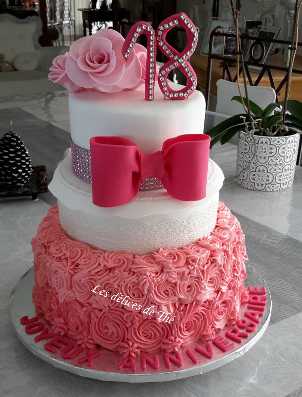 Wedding cake curd fraise framboise choco blanc génoise 24 08 18 (34) - Copie