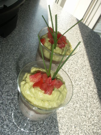 Verrines avocat, caviar d’aubergines et rillettes de thon recettes MOUSSE AU THON