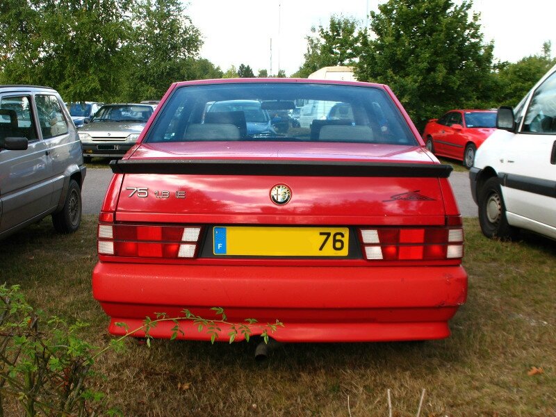 AlfaRomeo75-1l8IEar