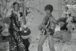 1967-10-23-Sacha_Show-la_bise_aux_hippies-cap30