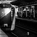 Black & White Railway- 白黒の電車