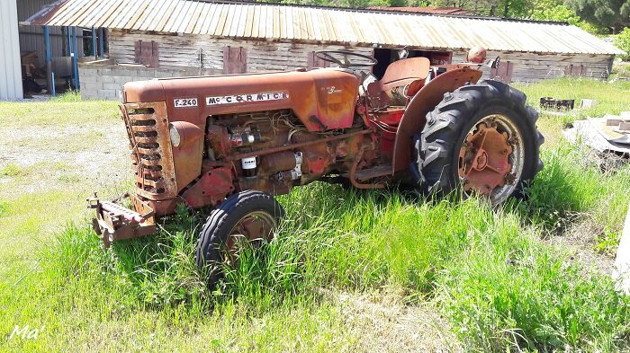160424_vieux_tracteur