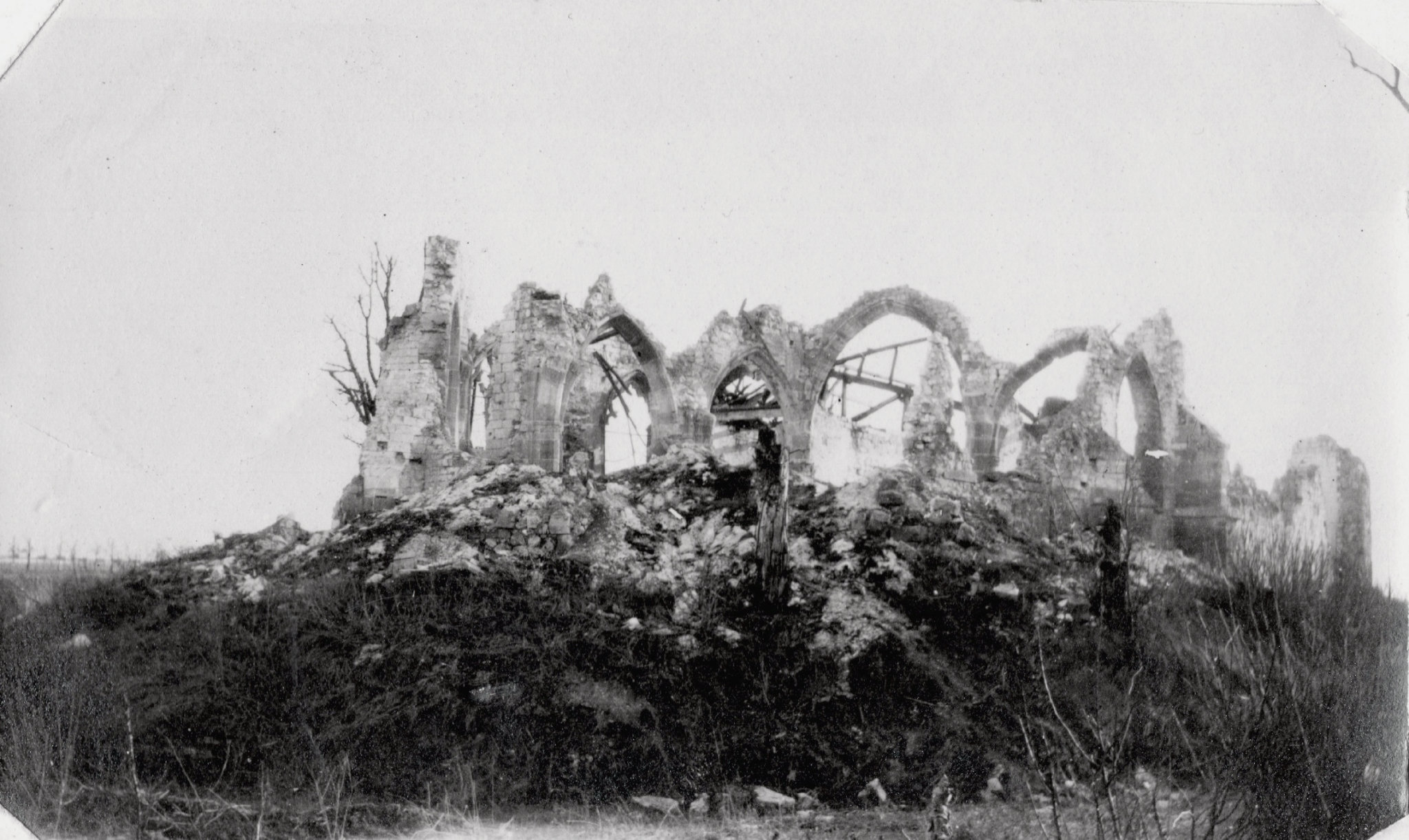 Album R. Verney p.202 gauche bas