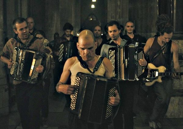 holy-motors-12172012
