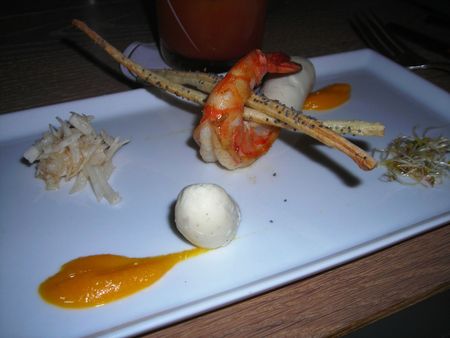 2011 12 09 2 - apéritif crevette poêlé gressins boudin blanc, radis noir râpé, purée de potiron